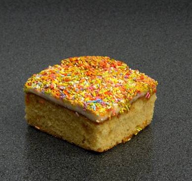 School Cake (Tray Bake) image 0