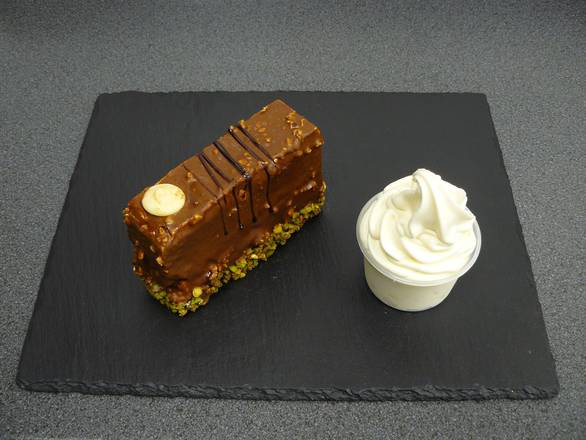 Pistachio Hazelnut Cake