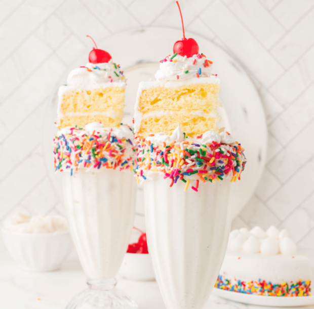 School Cake Shake